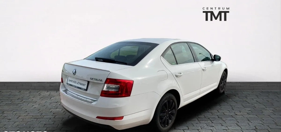 Skoda Octavia cena 48900 przebieg: 204955, rok produkcji 2014 z Gołańcz małe 37